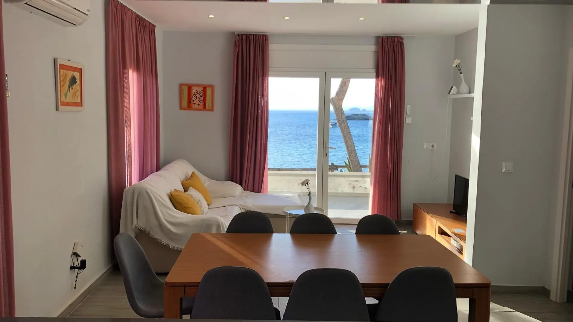 Vila Almadrava Beach House By Veuras El Mar Roses