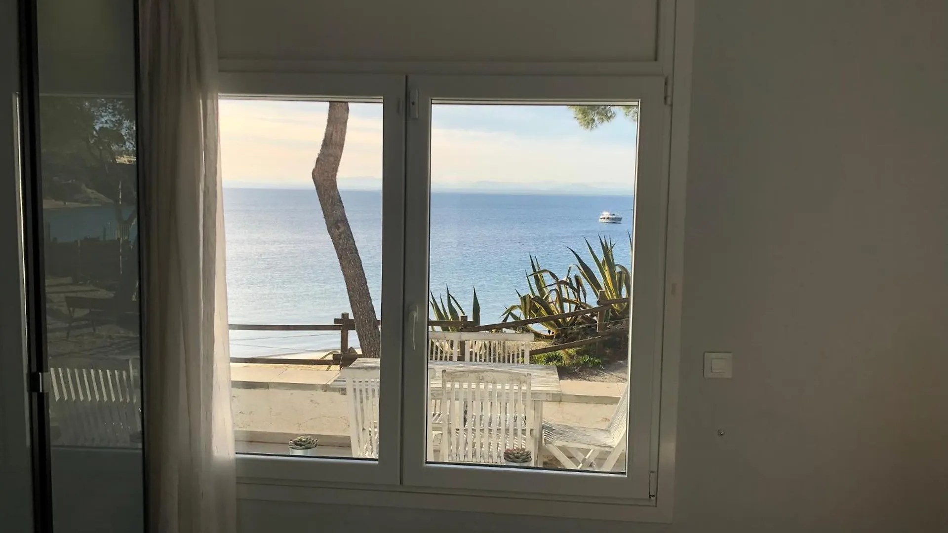 Almadrava Beach House By Veuras El Mar Villa Rosas